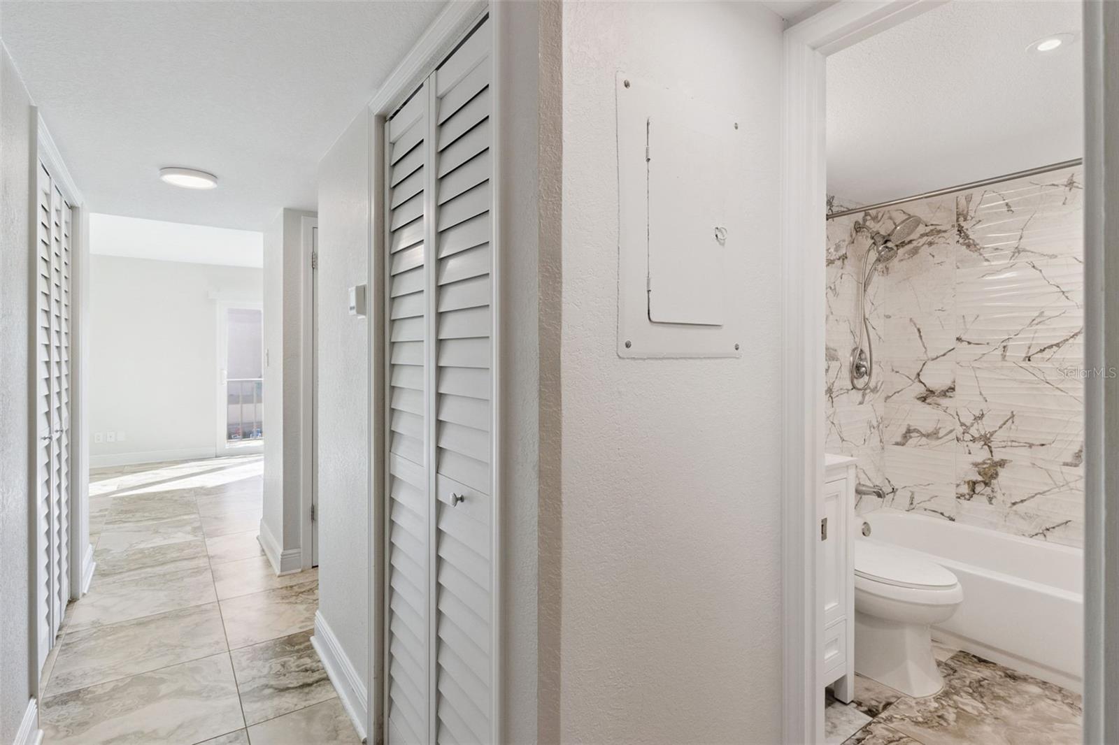 Image 3 of 22 For 5820 Church Avenue 340