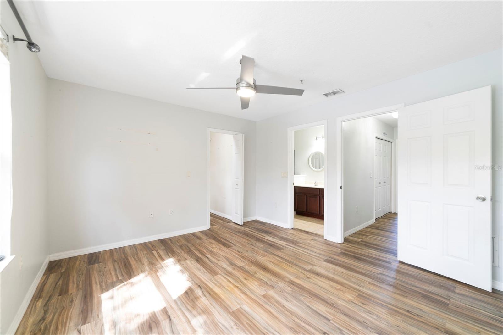 Image 10 of 27 For 167 Constitution Way