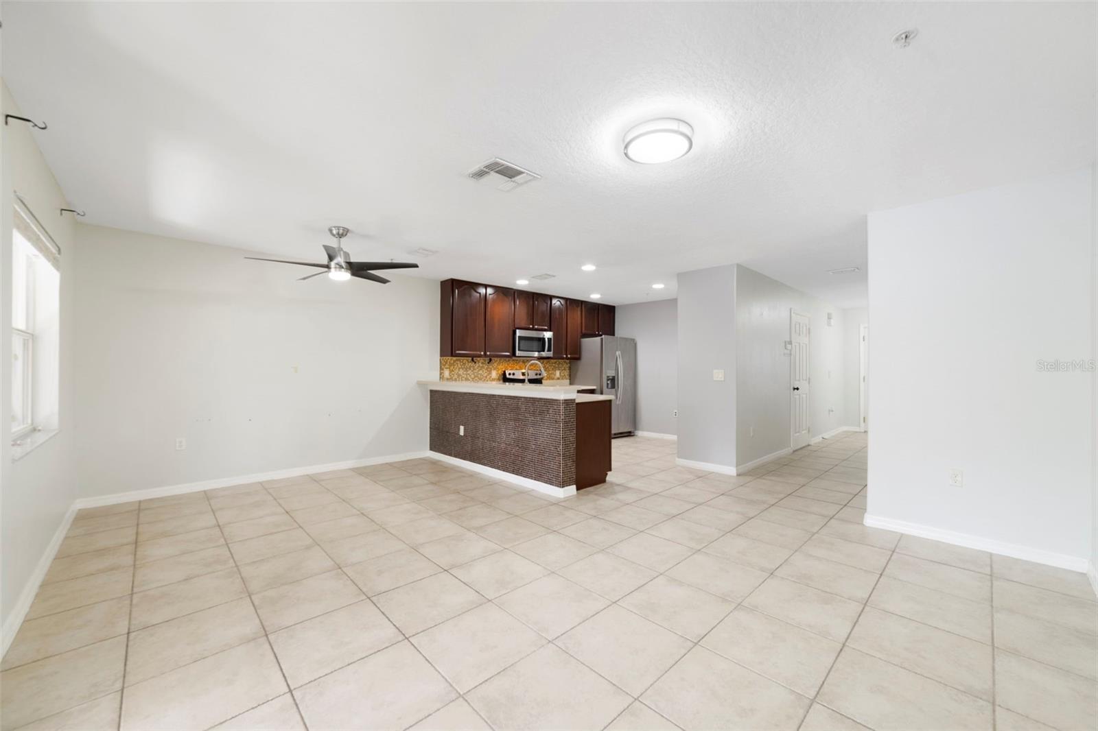 Image 25 of 27 For 167 Constitution Way