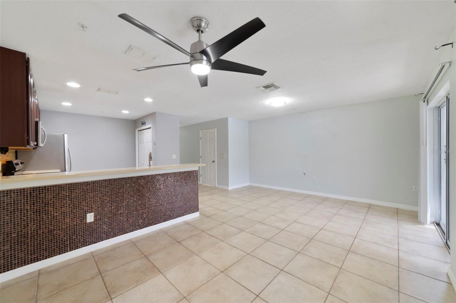 Image 6 of 27 For 167 Constitution Way