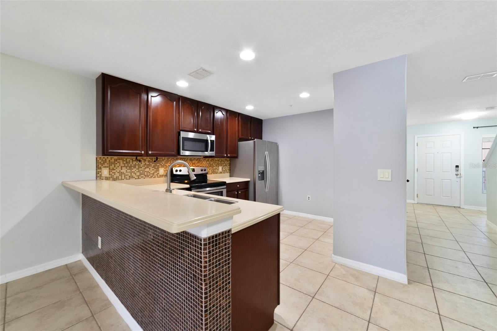 Image 7 of 27 For 167 Constitution Way