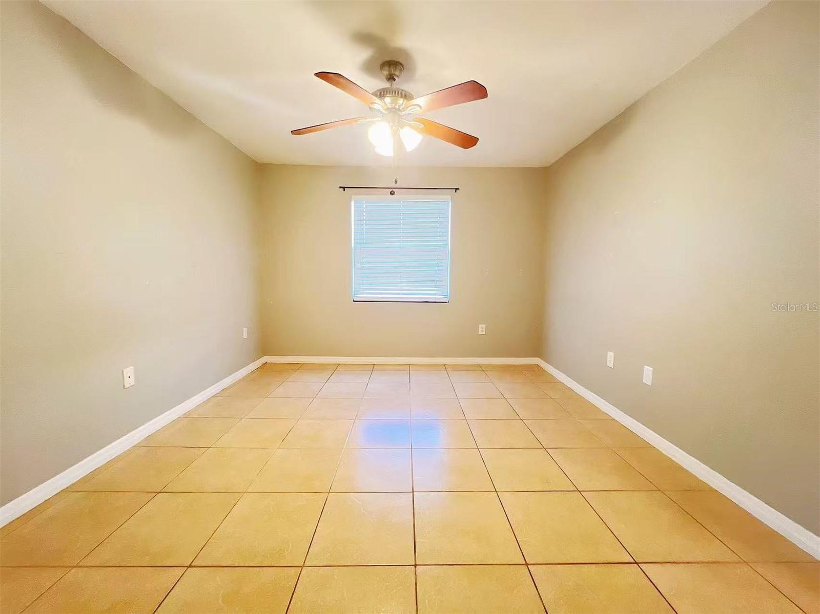 Image 10 of 17 For 3008 Parkway Boulevard 306