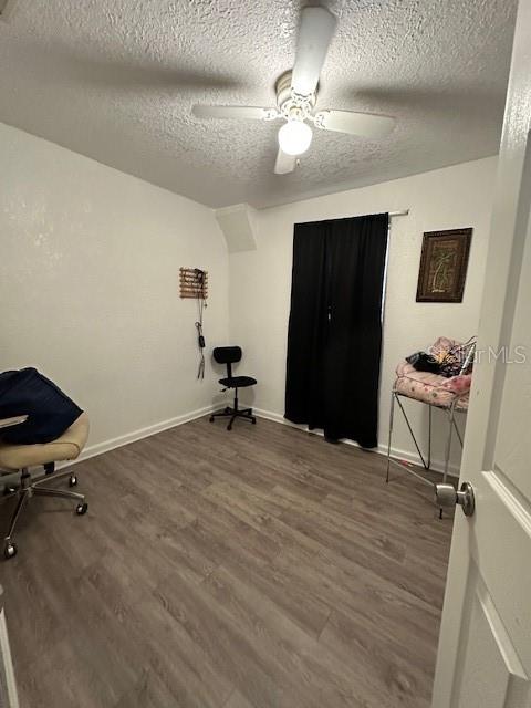 Image 8 of 11 For 4628 Suray Avenue