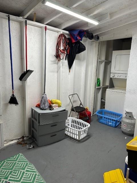 Image 9 of 11 For 4628 Suray Avenue