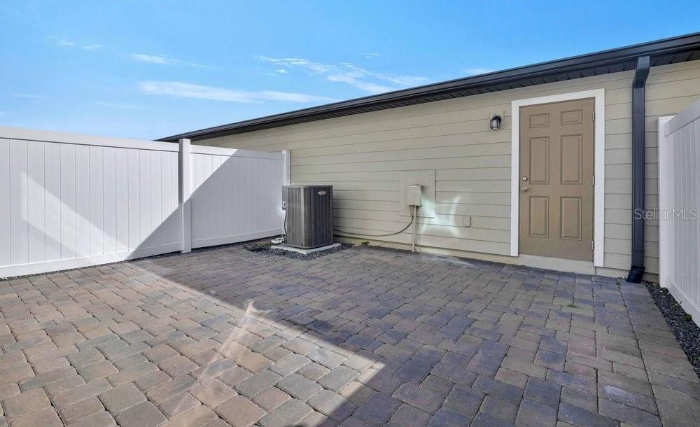 Image 21 of 36 For 17723 Japonica Bloom Drive