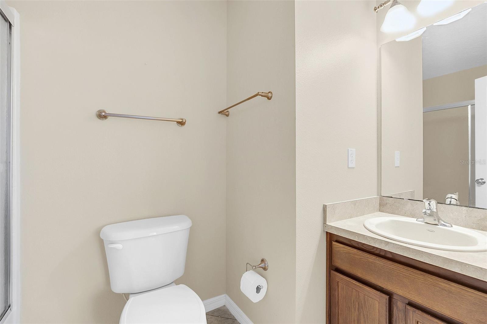 Image 16 of 32 For 1422 Saffron Trail