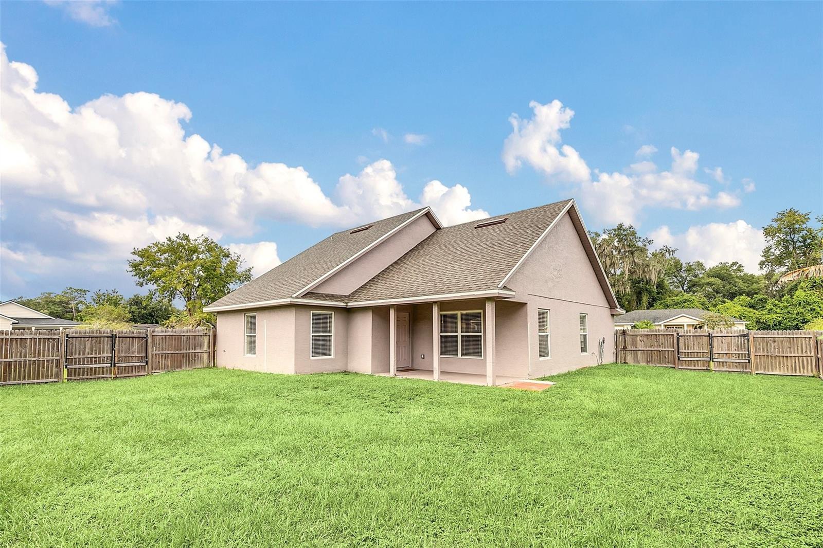 Image 31 of 32 For 1422 Saffron Trail