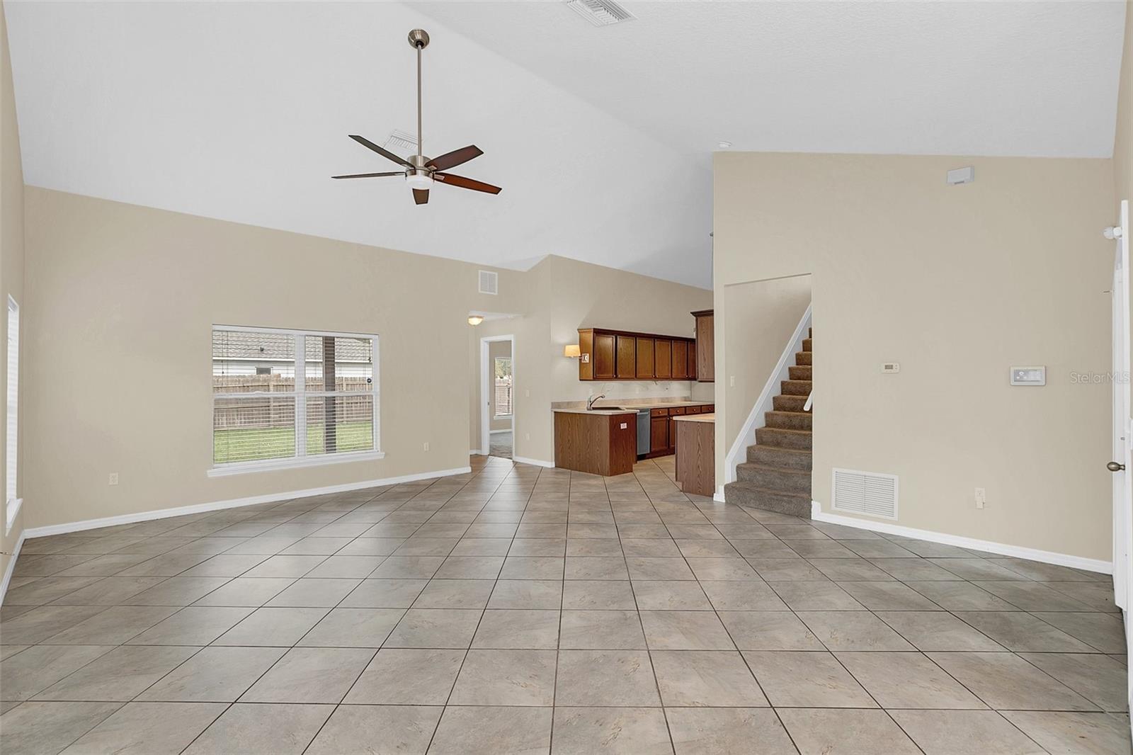 Image 8 of 32 For 1422 Saffron Trail