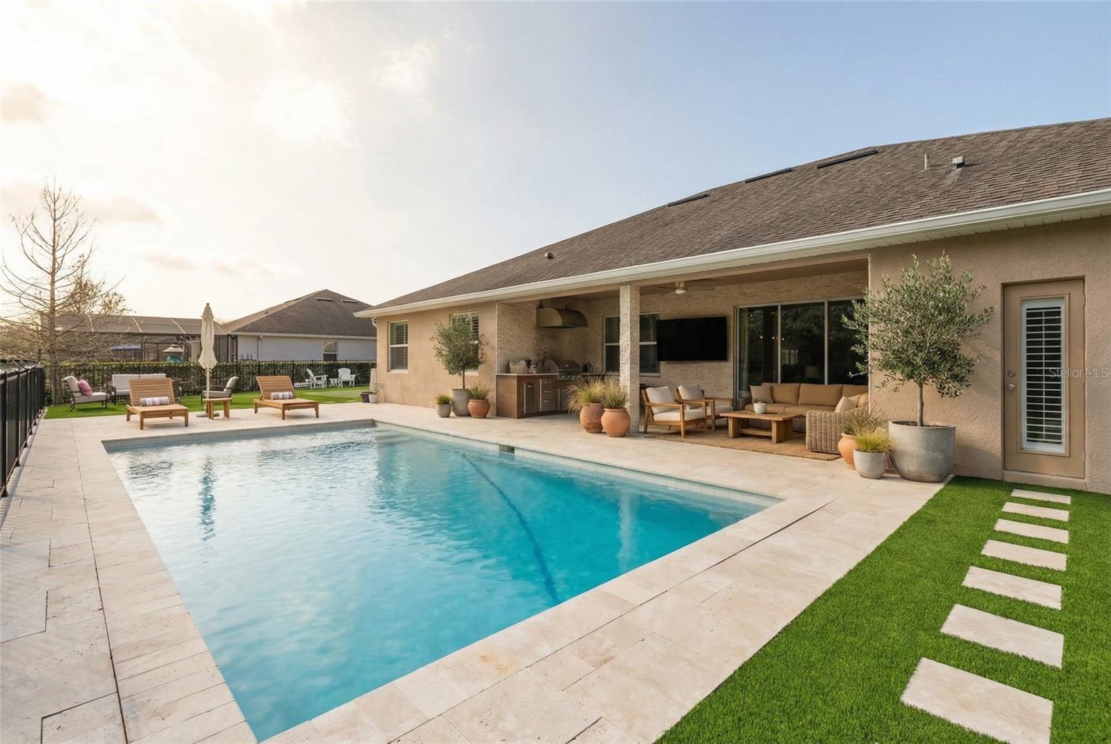 Image 34 of 43 For 3405 Burberry Place