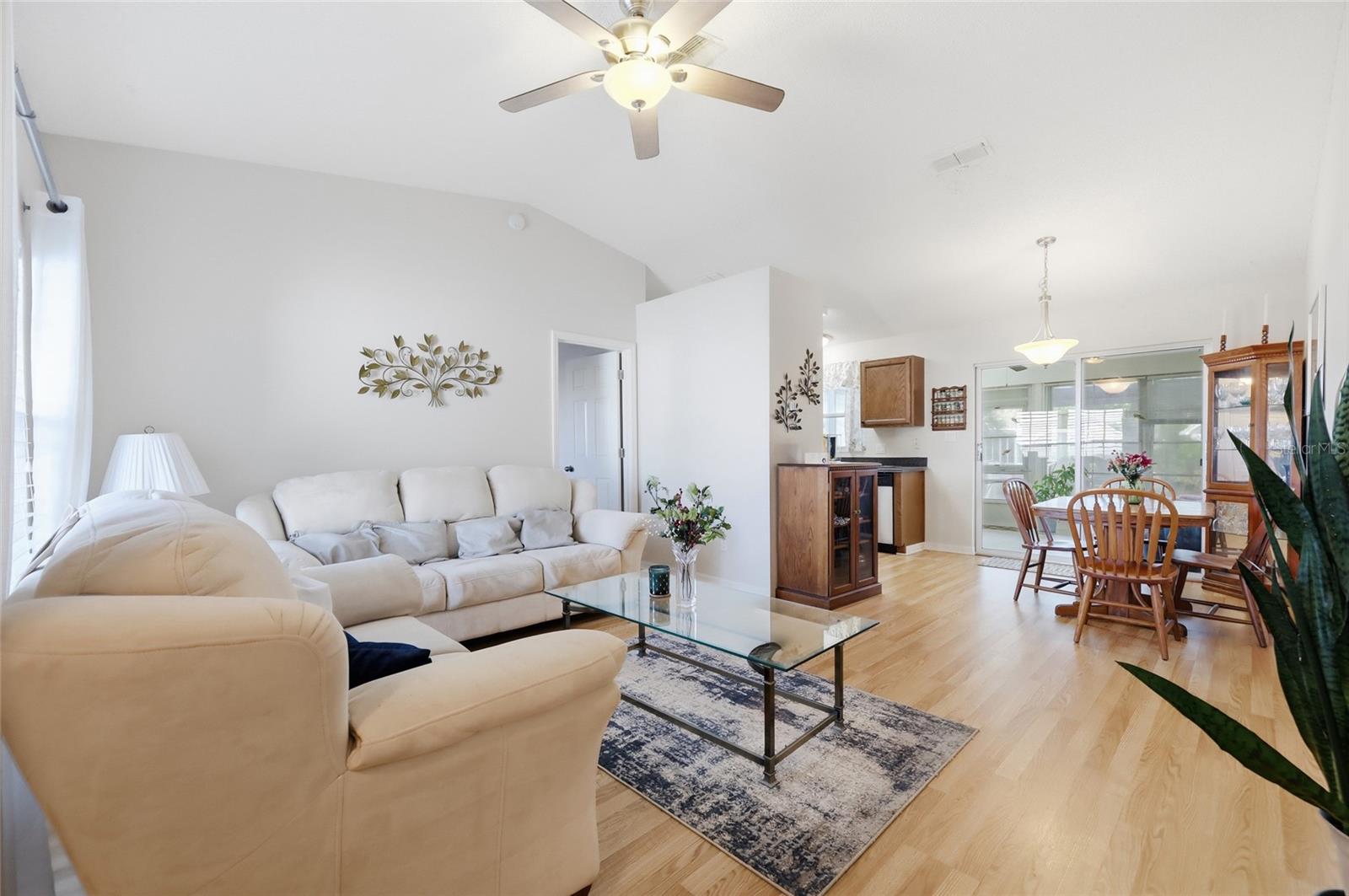 Image 8 of 38 For 5062 El Destino Drive
