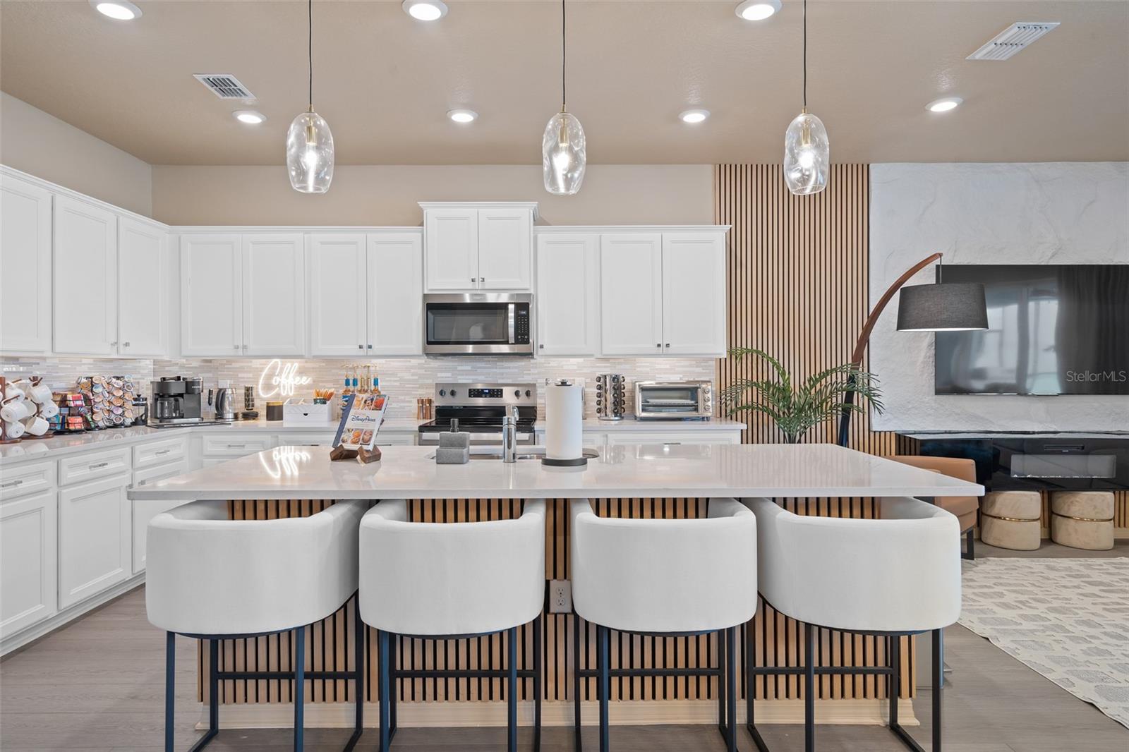 Image 22 of 93 For 16016 Sandy Cliffs Drive