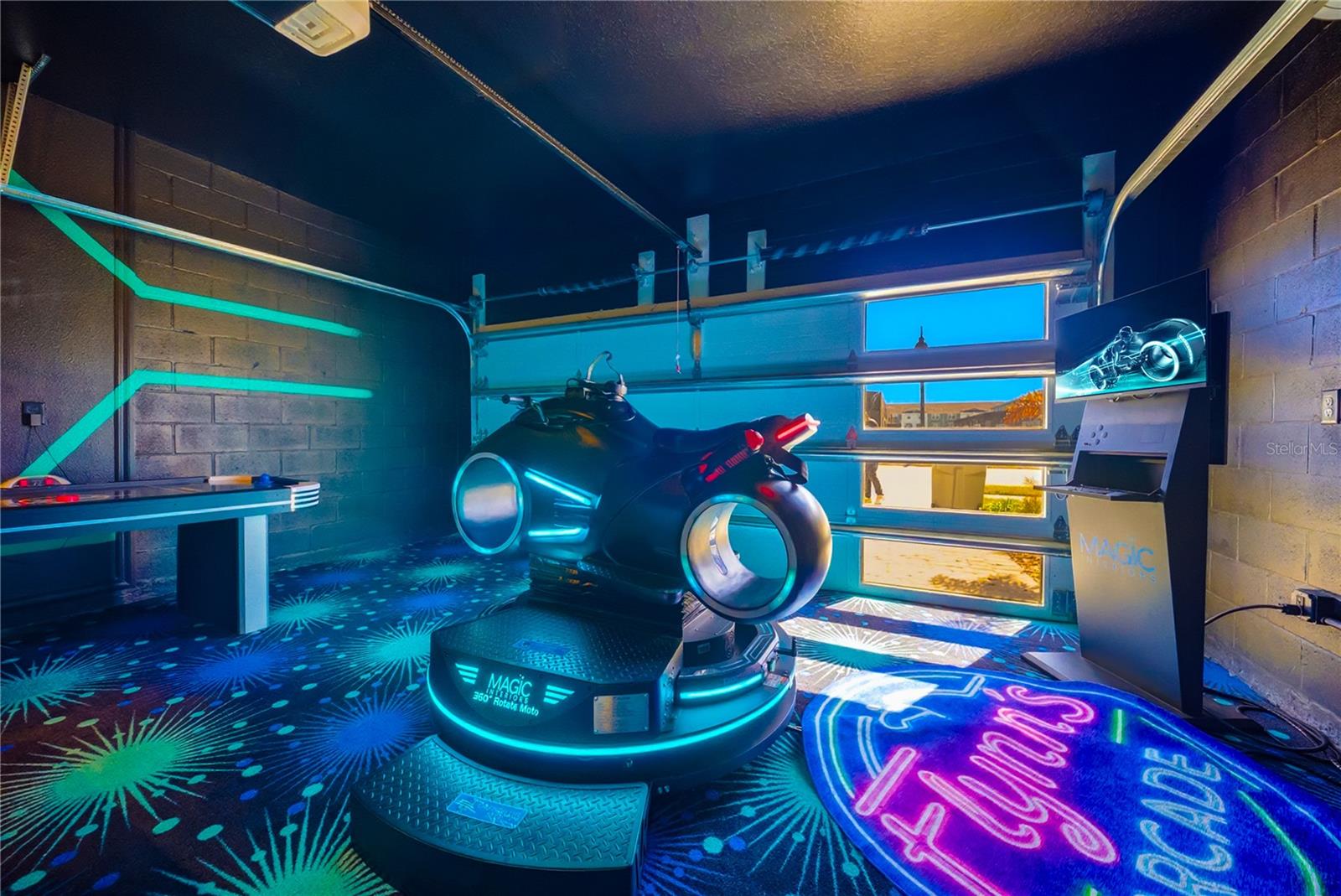 Image 36 of 93 For 16016 Sandy Cliffs Drive