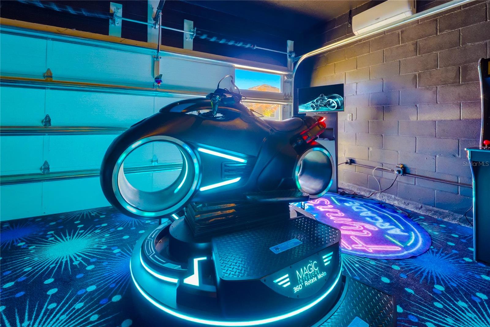 Image 38 of 93 For 16016 Sandy Cliffs Drive