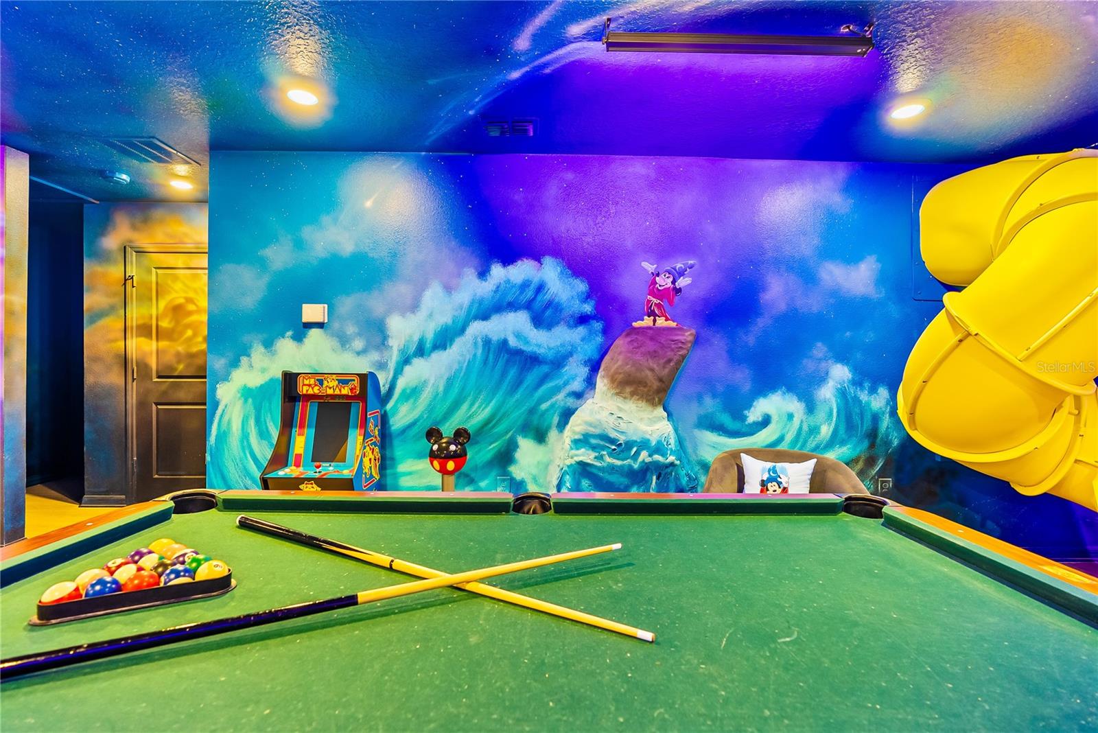 Image 41 of 93 For 16016 Sandy Cliffs Drive