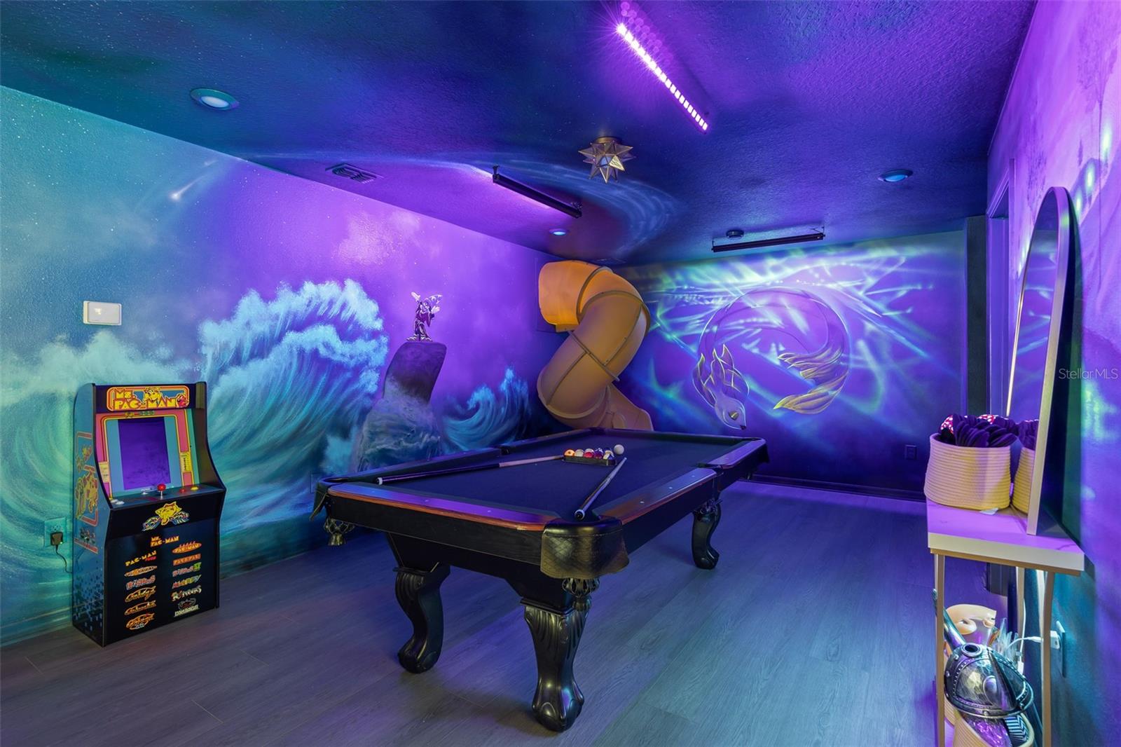 Image 42 of 93 For 16016 Sandy Cliffs Drive