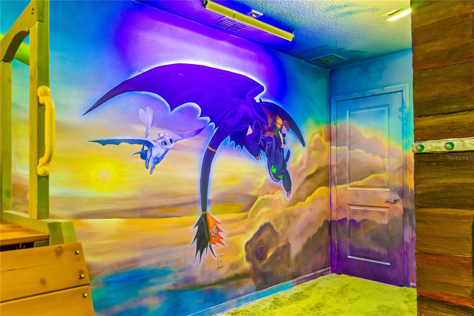 Image 49 of 93 For 16016 Sandy Cliffs Drive