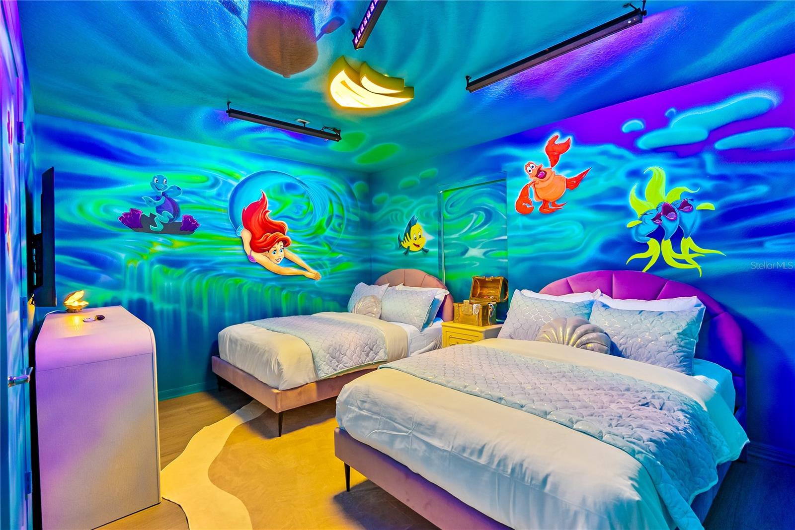 Image 55 of 93 For 16016 Sandy Cliffs Drive