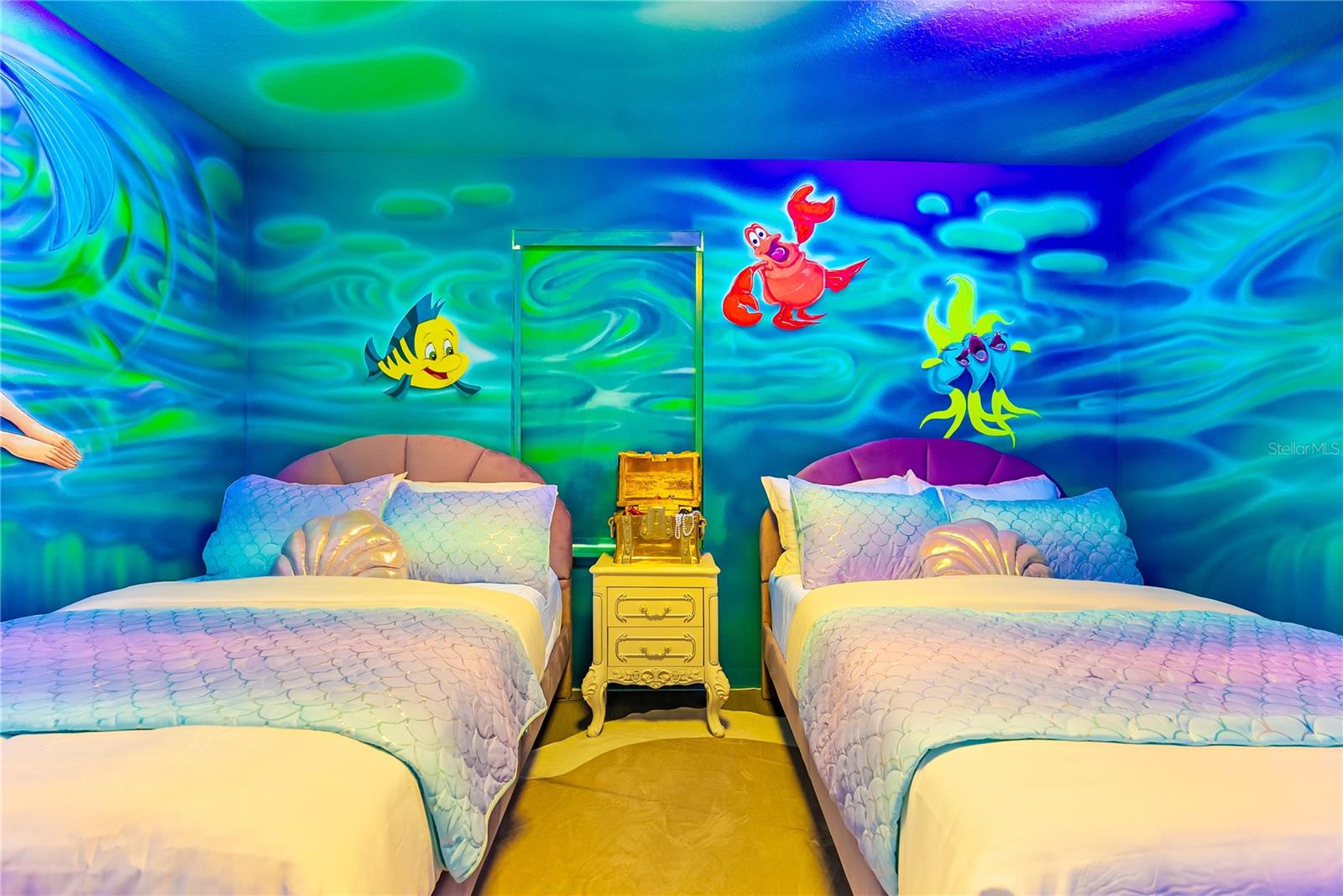 Image 56 of 93 For 16016 Sandy Cliffs Drive