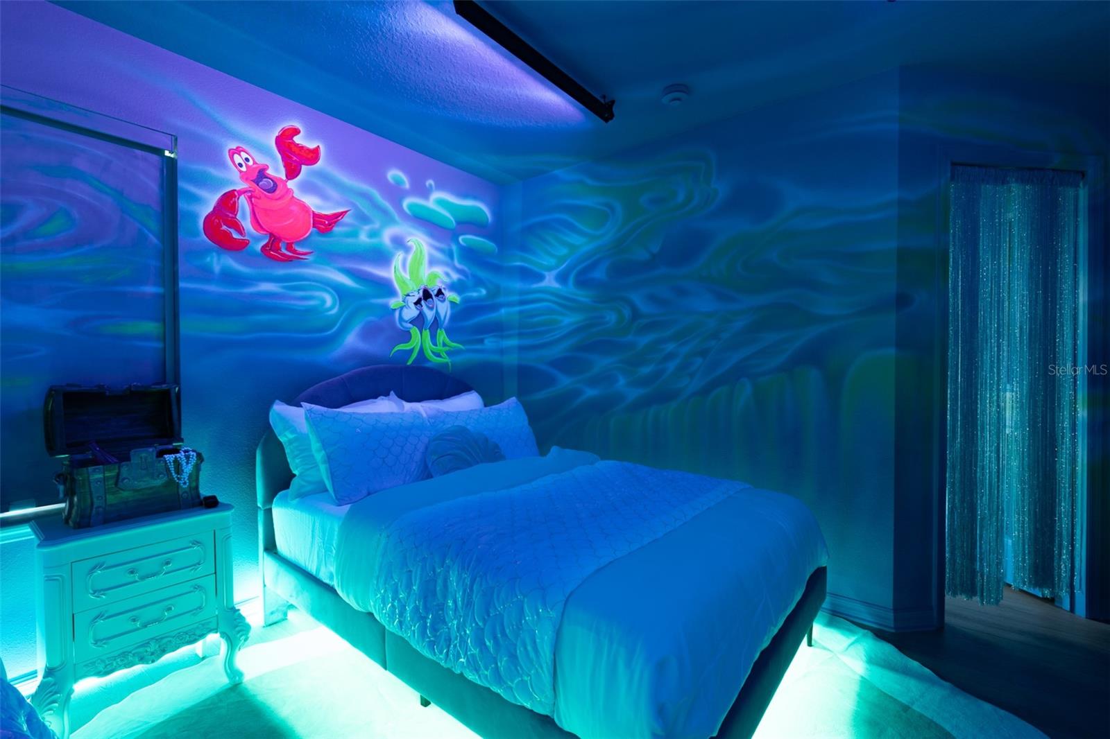 Image 58 of 93 For 16016 Sandy Cliffs Drive