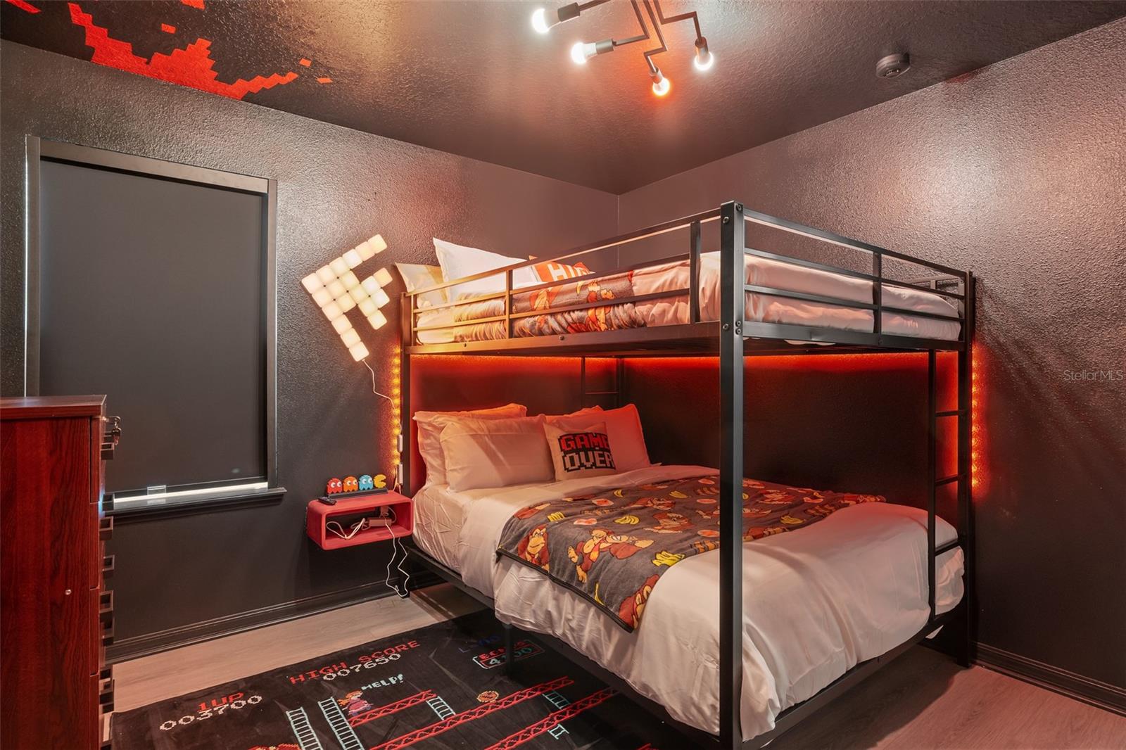 Image 61 of 93 For 16016 Sandy Cliffs Drive