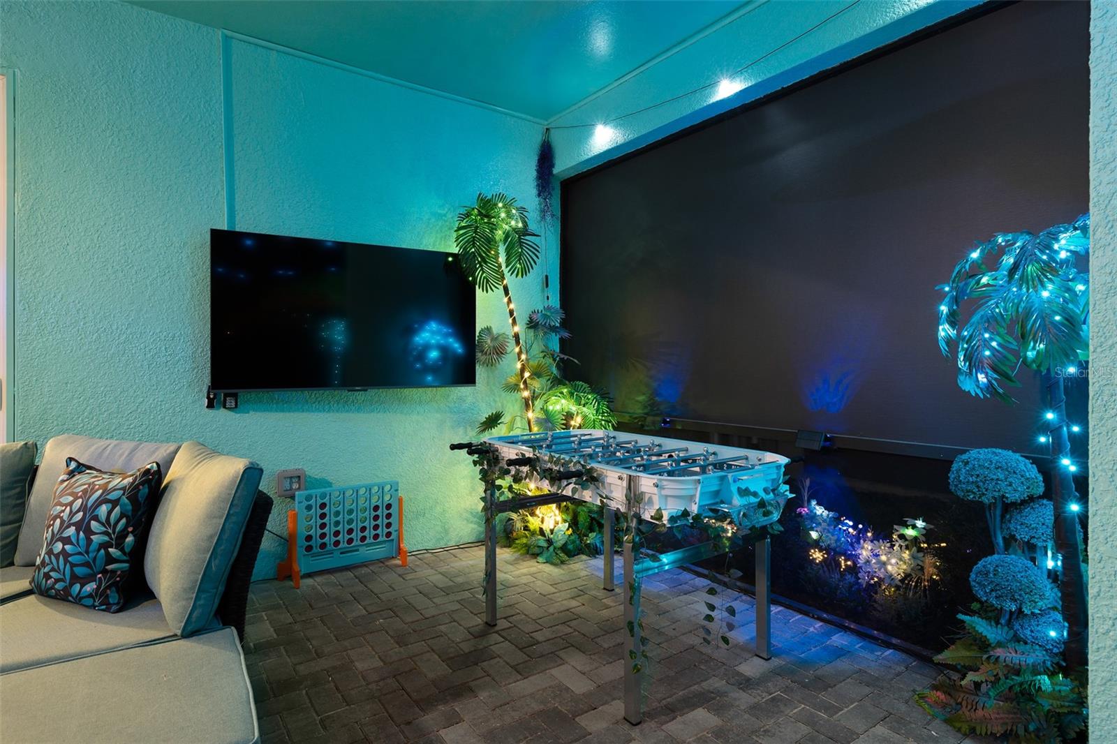 Image 9 of 93 For 16016 Sandy Cliffs Drive