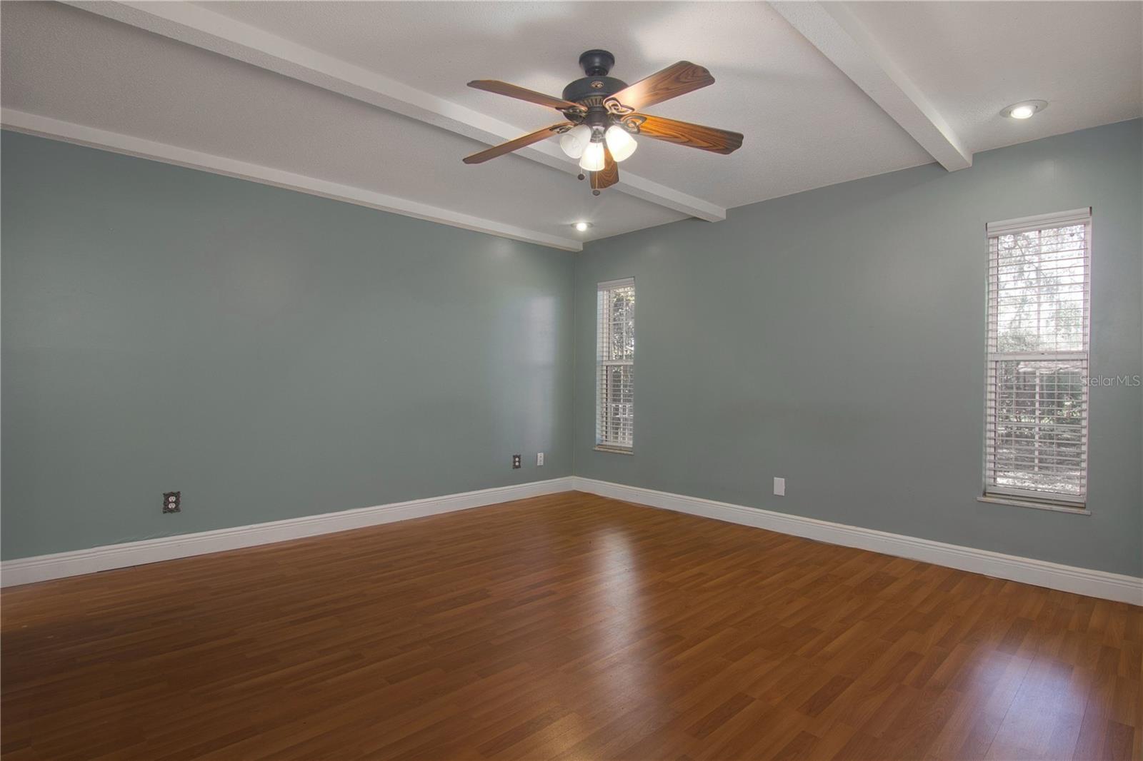 Image 10 of 24 For 220 Valencia Court