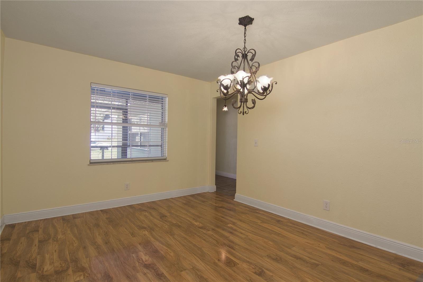 Image 16 of 24 For 220 Valencia Court