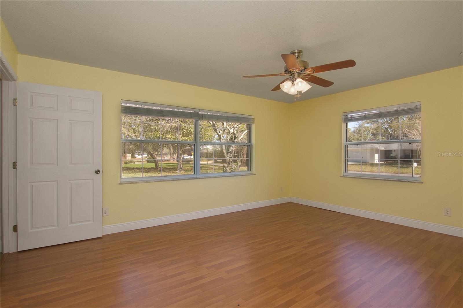 Image 7 of 24 For 220 Valencia Court