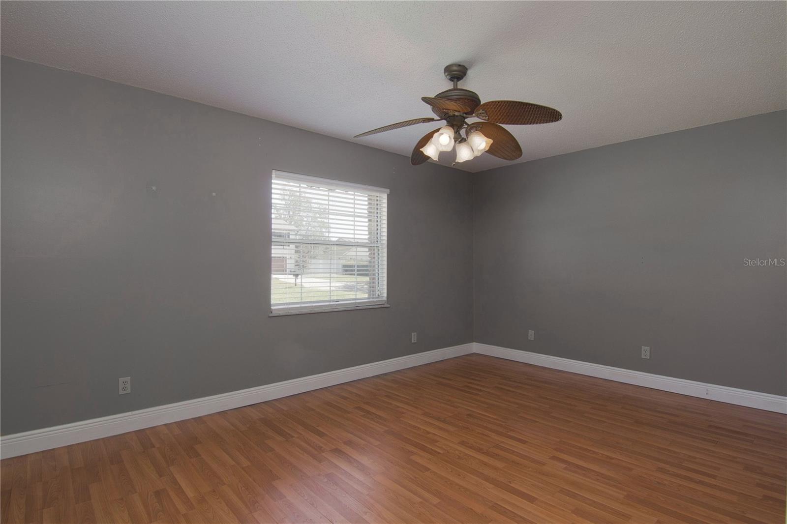 Image 9 of 24 For 220 Valencia Court