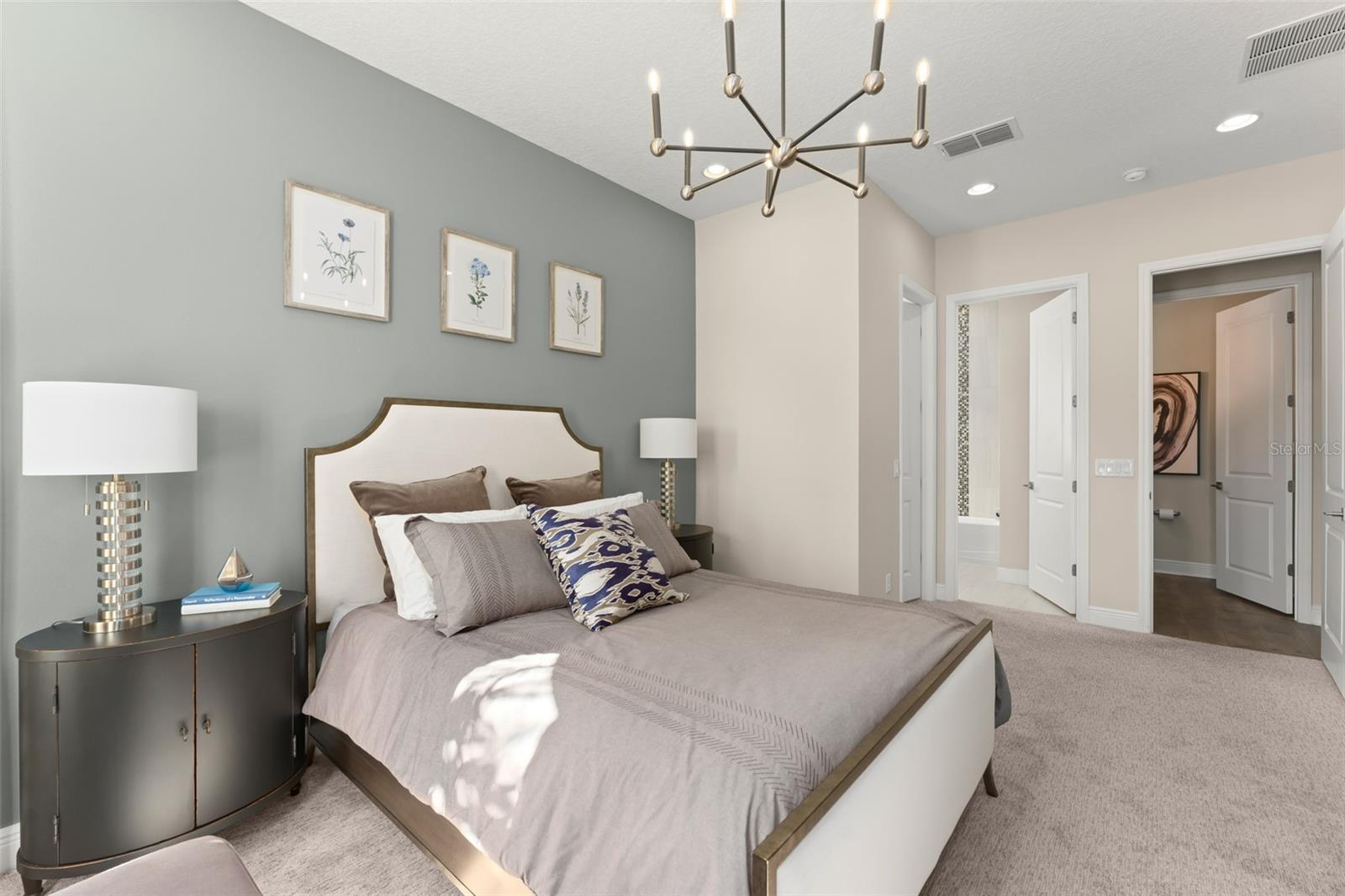 Image 32 of 49 For 2101 Antilles Club Drive