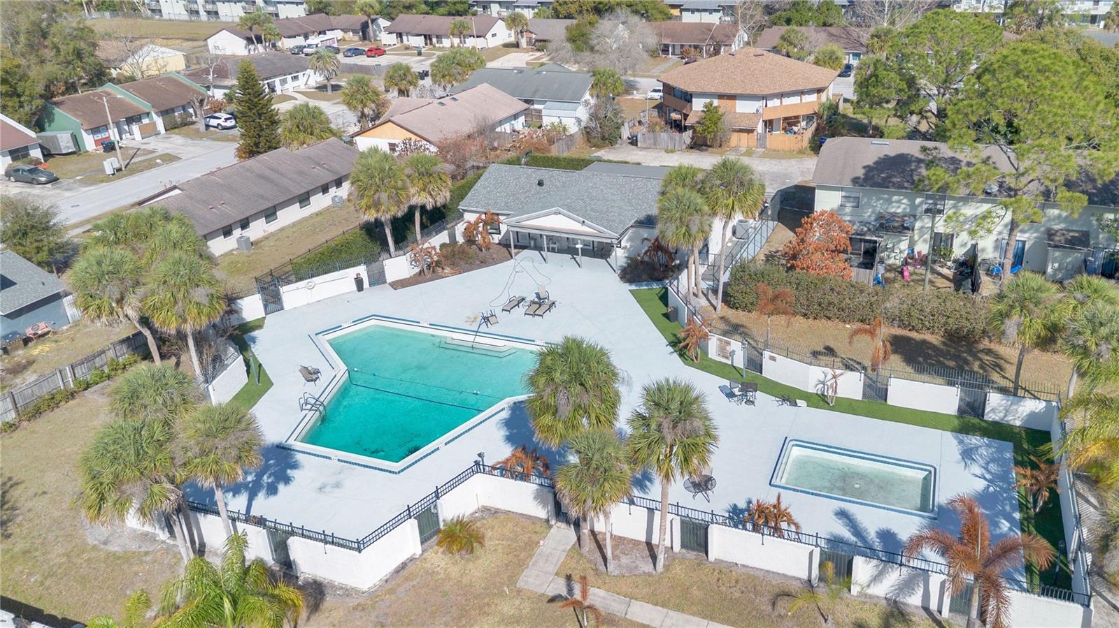 Image 24 of 25 For 5656 Royal Pine Boulevard 27