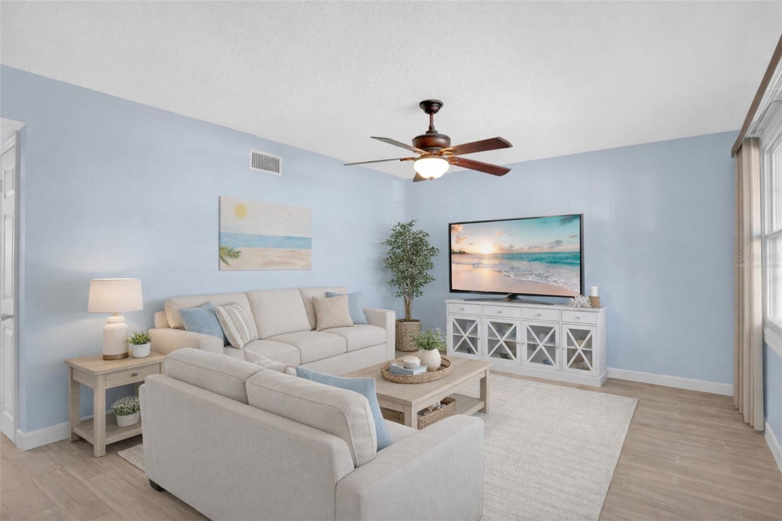 Image 7 of 25 For 5656 Royal Pine Boulevard 27