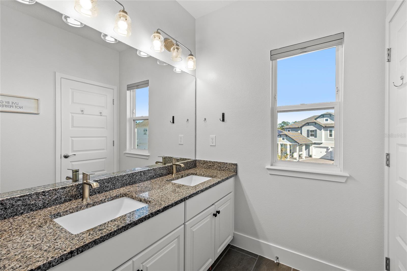 Image 29 of 52 For 15306 Lebeau Loop