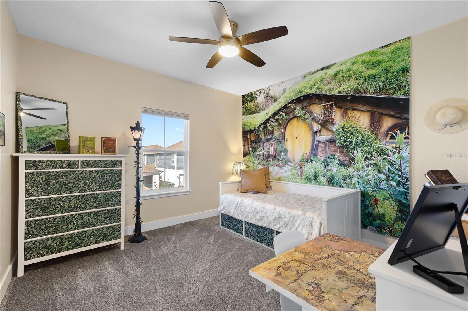 Image 31 of 52 For 15306 Lebeau Loop