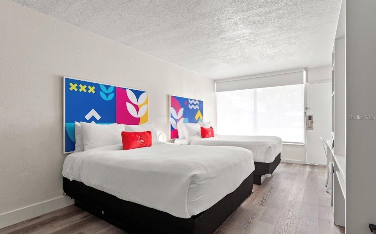 Image 4 of 5 For 2930 Polynesian Isle 219