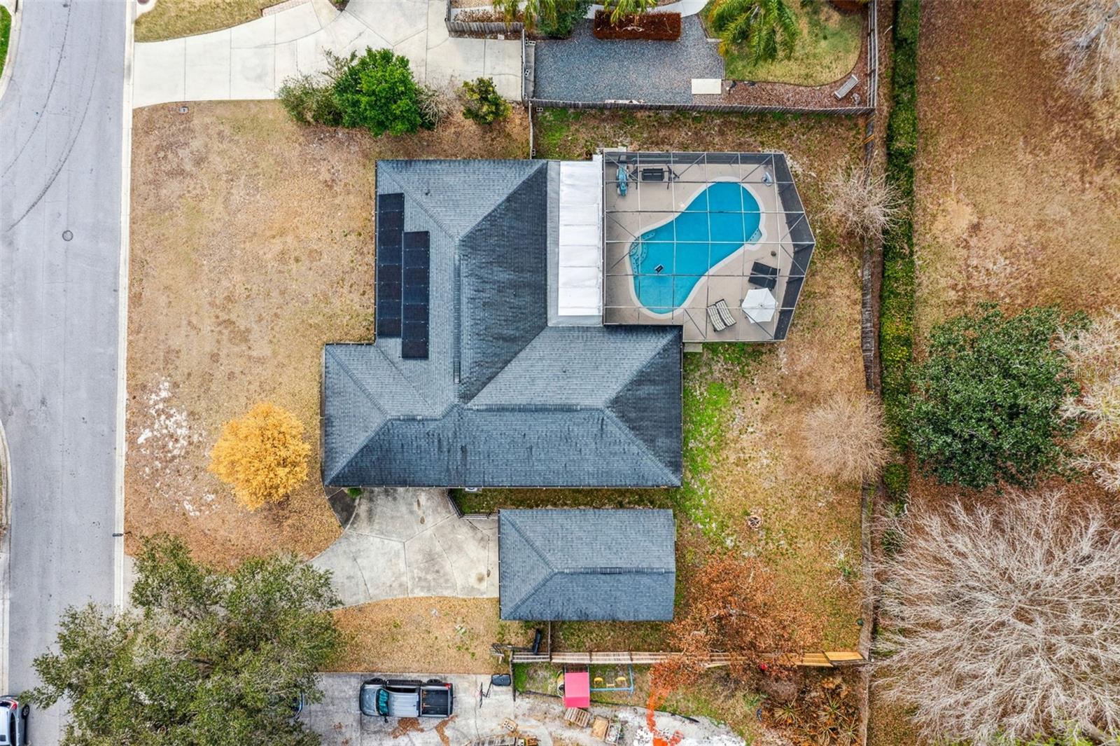 Image 37 of 40 For 895 Palmetto Street