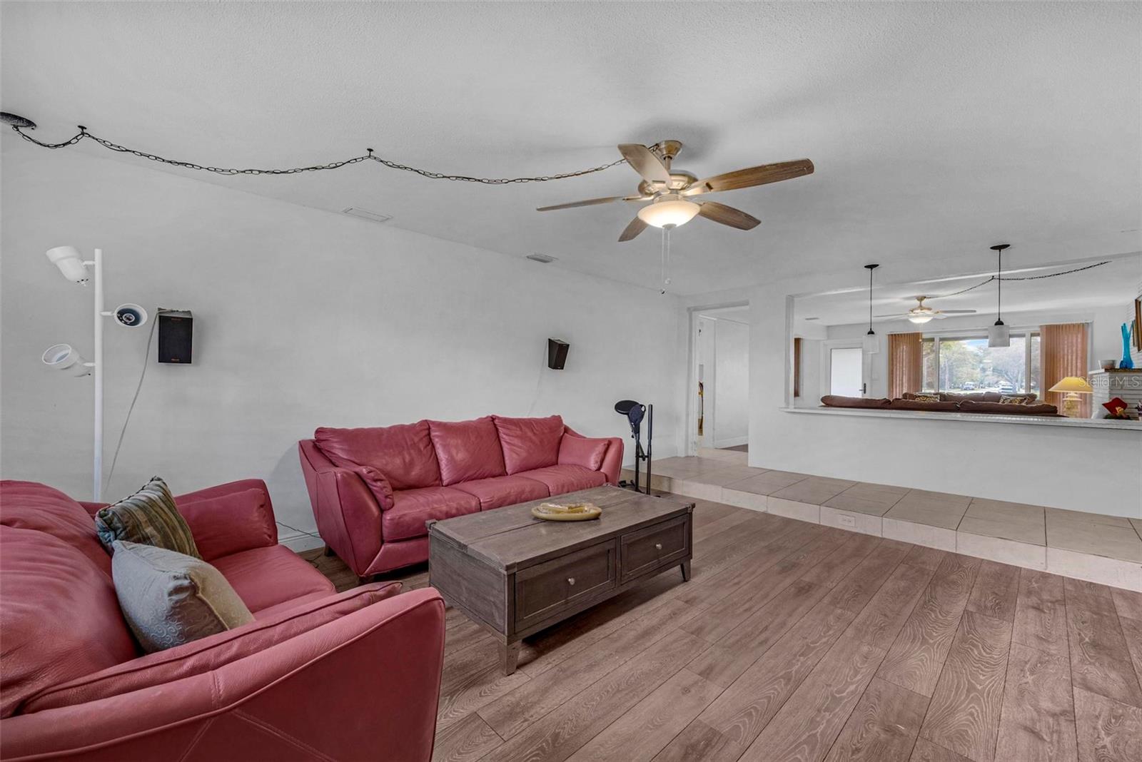 Image 17 of 60 For 6101 Pine Terrace