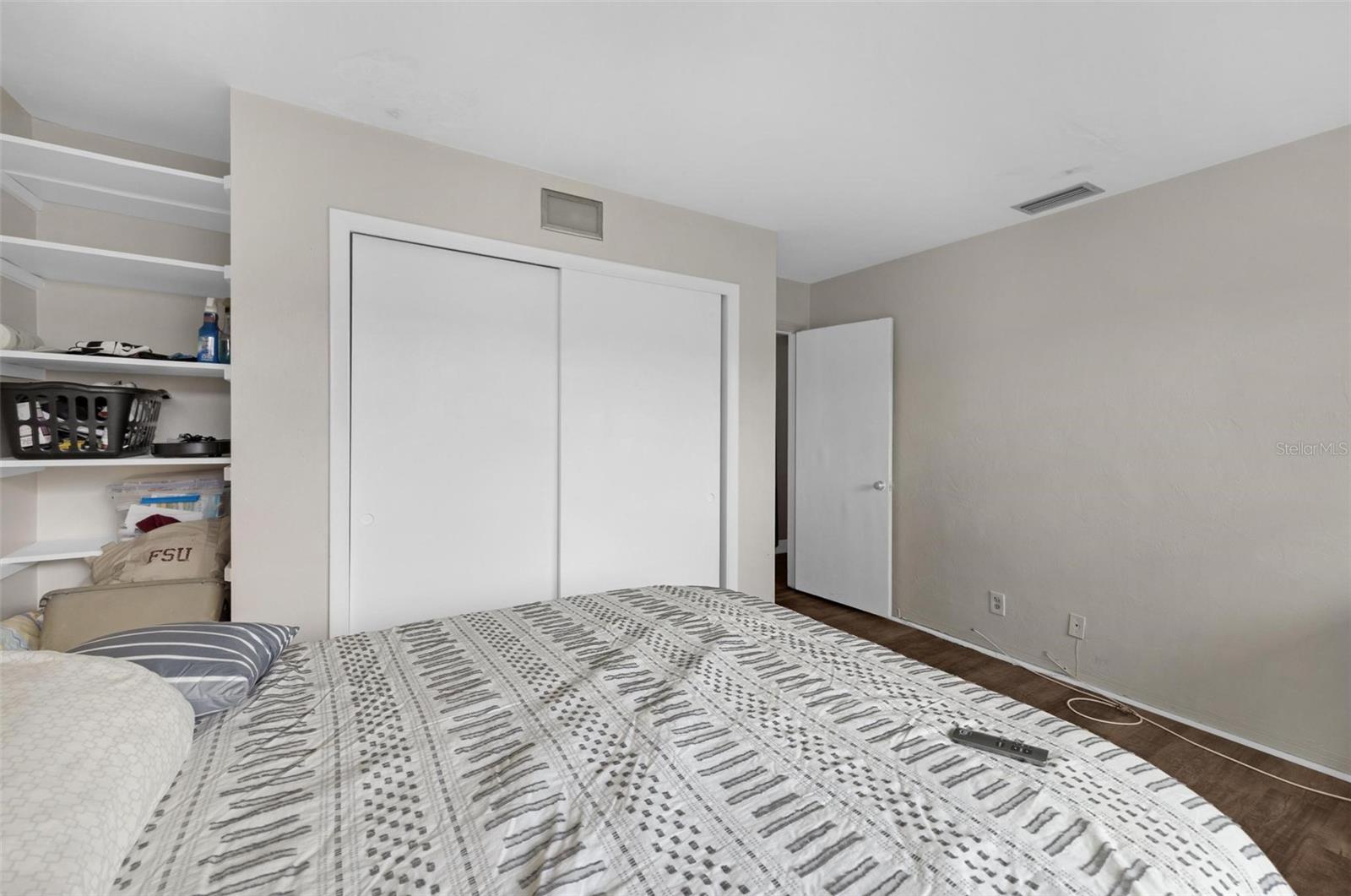 Image 19 of 60 For 6101 Pine Terrace