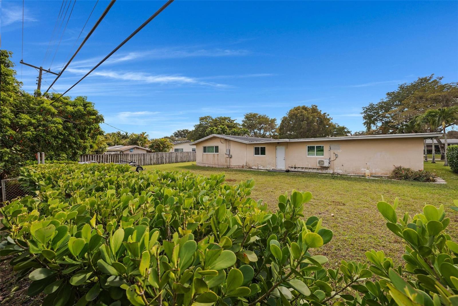 Image 36 of 60 For 6101 Pine Terrace