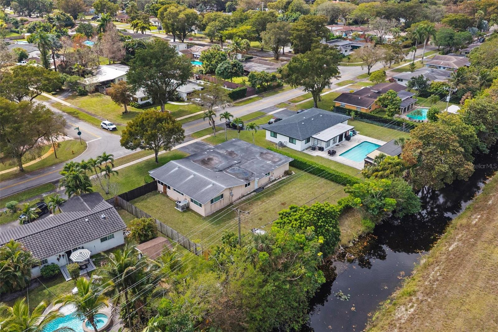 Image 54 of 60 For 6101 Pine Terrace