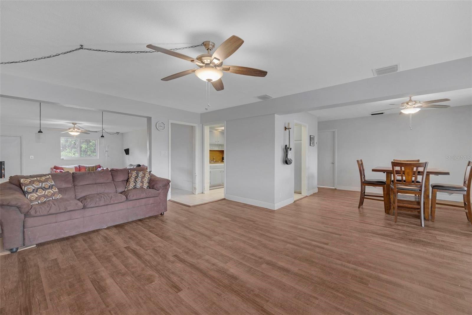 Image 9 of 60 For 6101 Pine Terrace