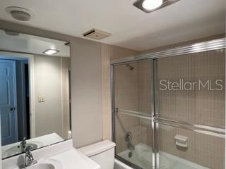 Image 10 of 15 For 212 Crown Oaks Way 212