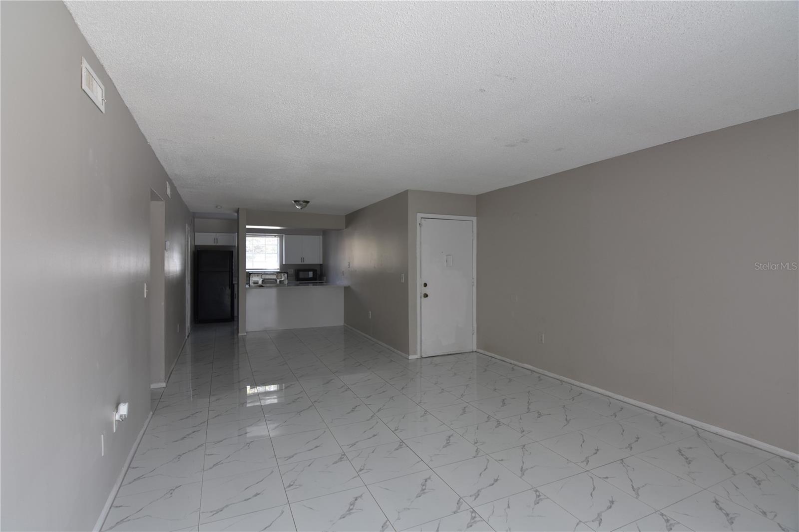 Image 11 of 19 For 5317 Curry Ford Road L106