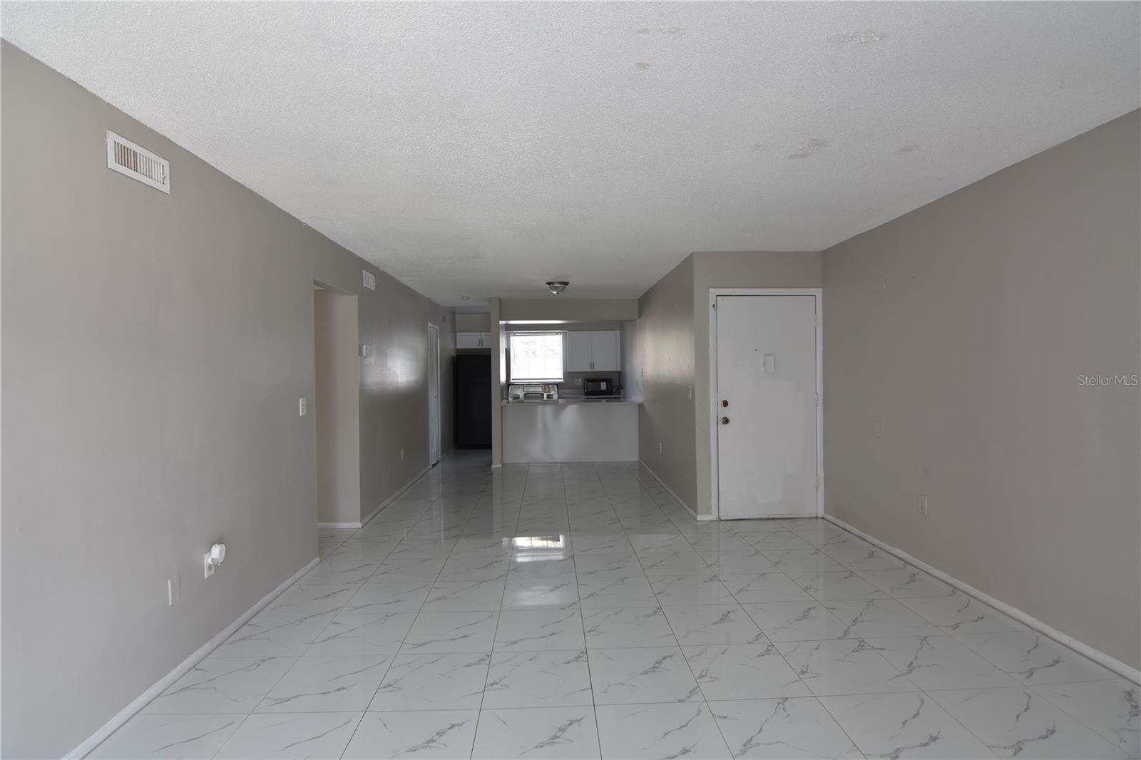 Image 13 of 19 For 5317 Curry Ford Road L106