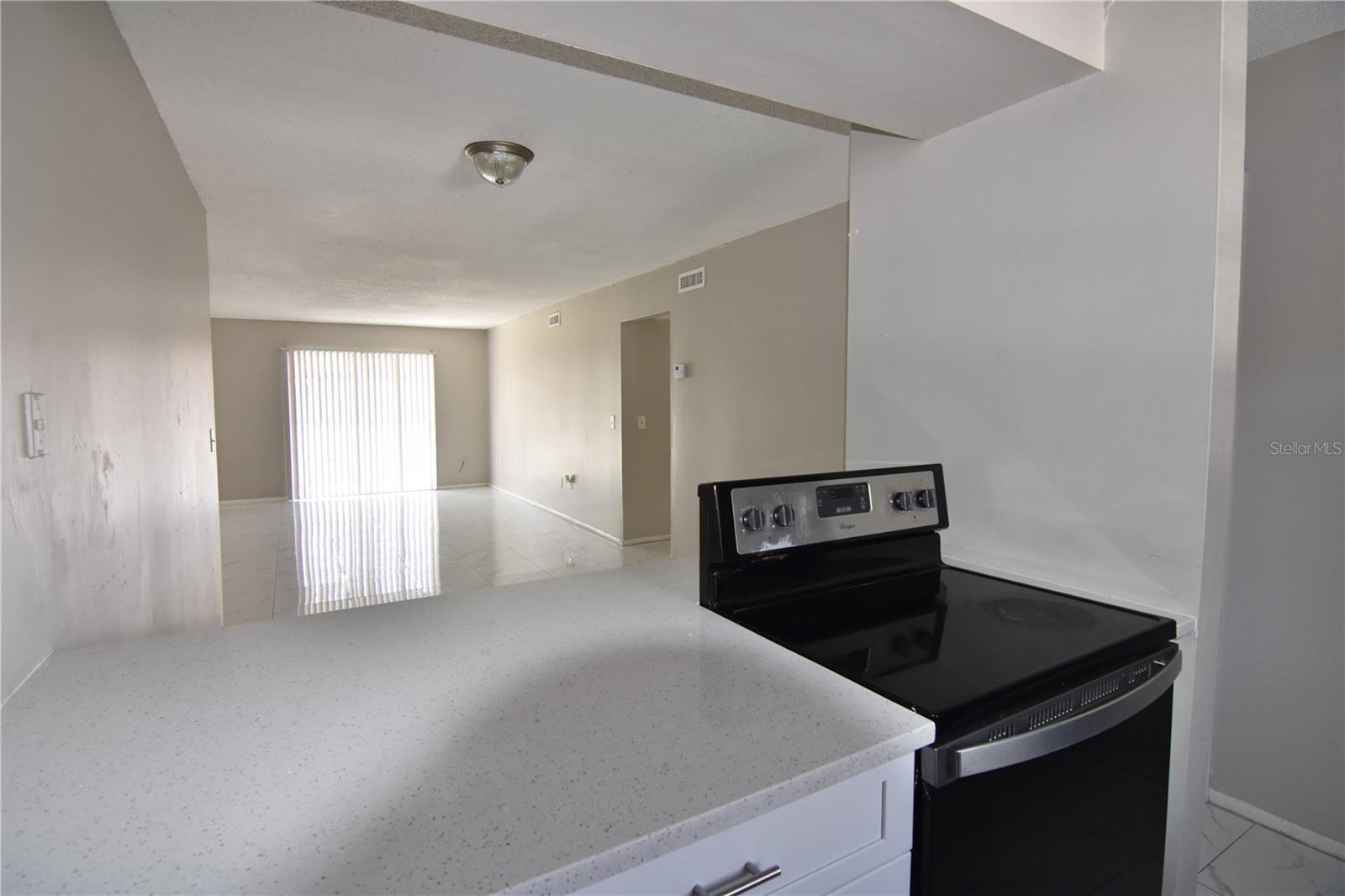 Image 9 of 19 For 5317 Curry Ford Road L106