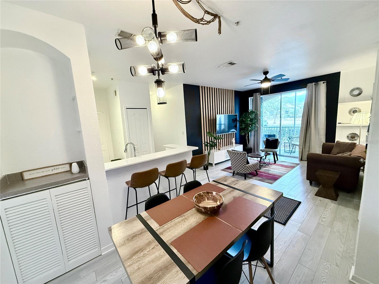 Image 12 of 40 For 8824 Dunes Court 103