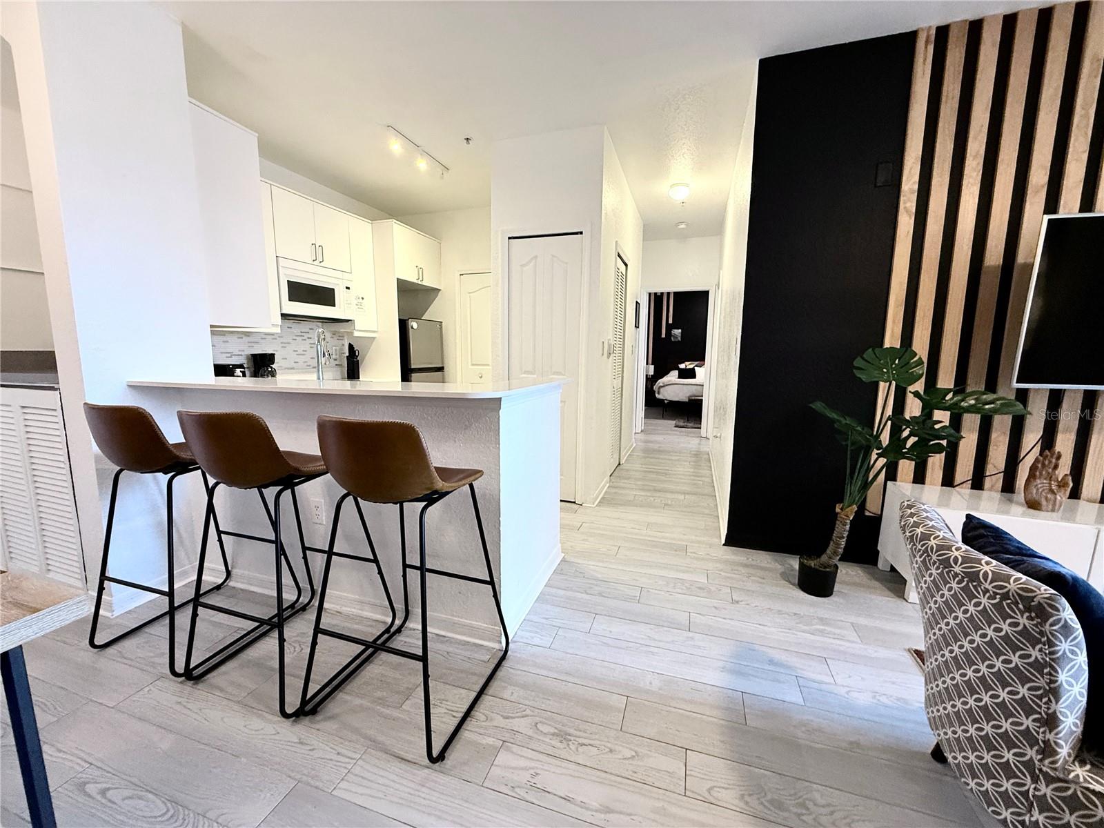 Image 15 of 40 For 8824 Dunes Court 103