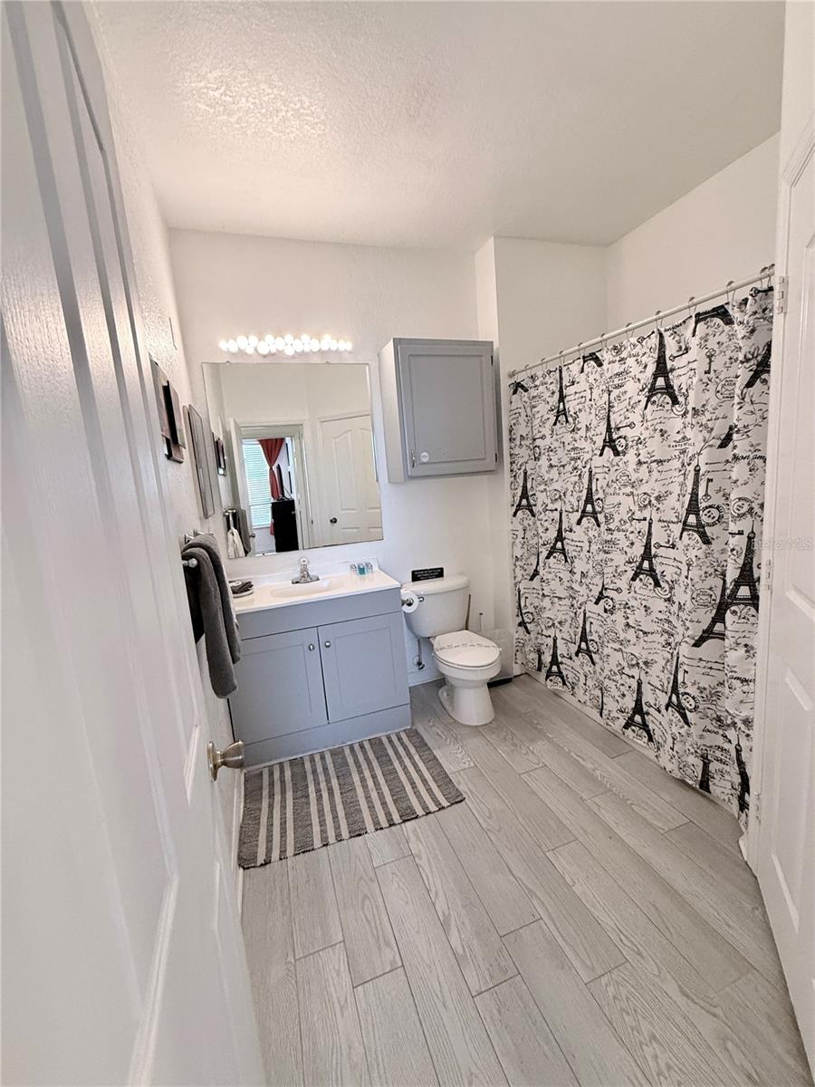 Image 17 of 40 For 8824 Dunes Court 103