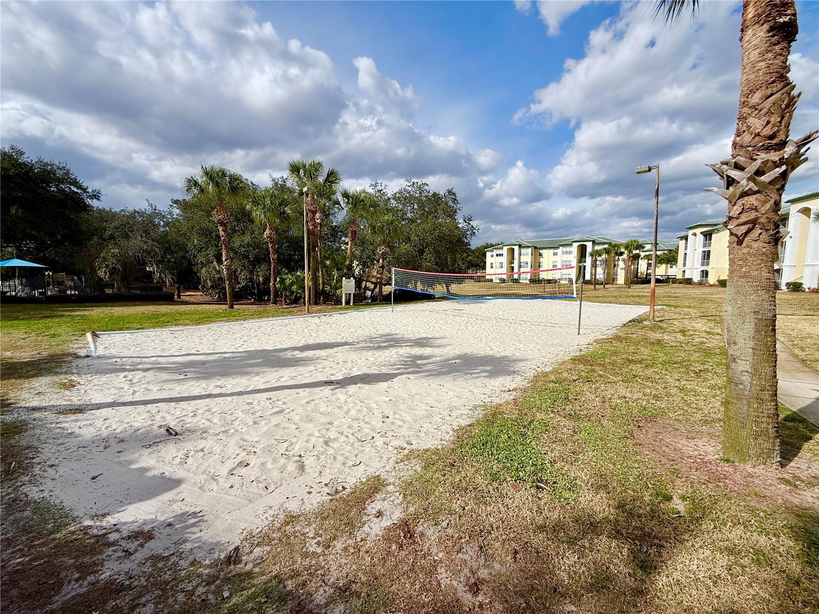 Image 34 of 40 For 8824 Dunes Court 103