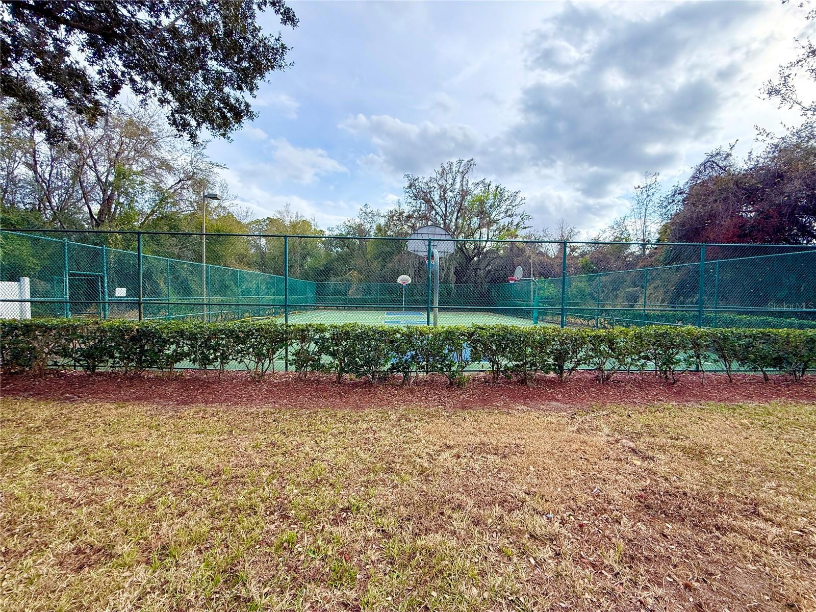 Image 35 of 40 For 8824 Dunes Court 103